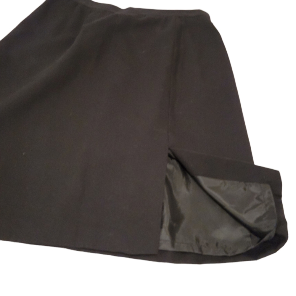 Skirt 10 Black. Lined. Front Slit design by Sag Harbour